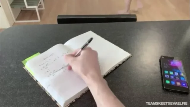 #9 Ева учится сосать член